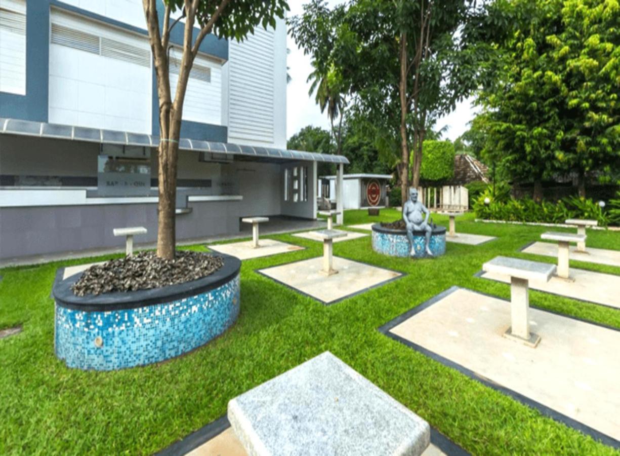 Hotel Merlin International Thrissur Exterior foto