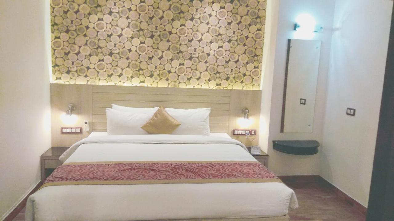 Hotel Merlin International Thrissur Exterior foto