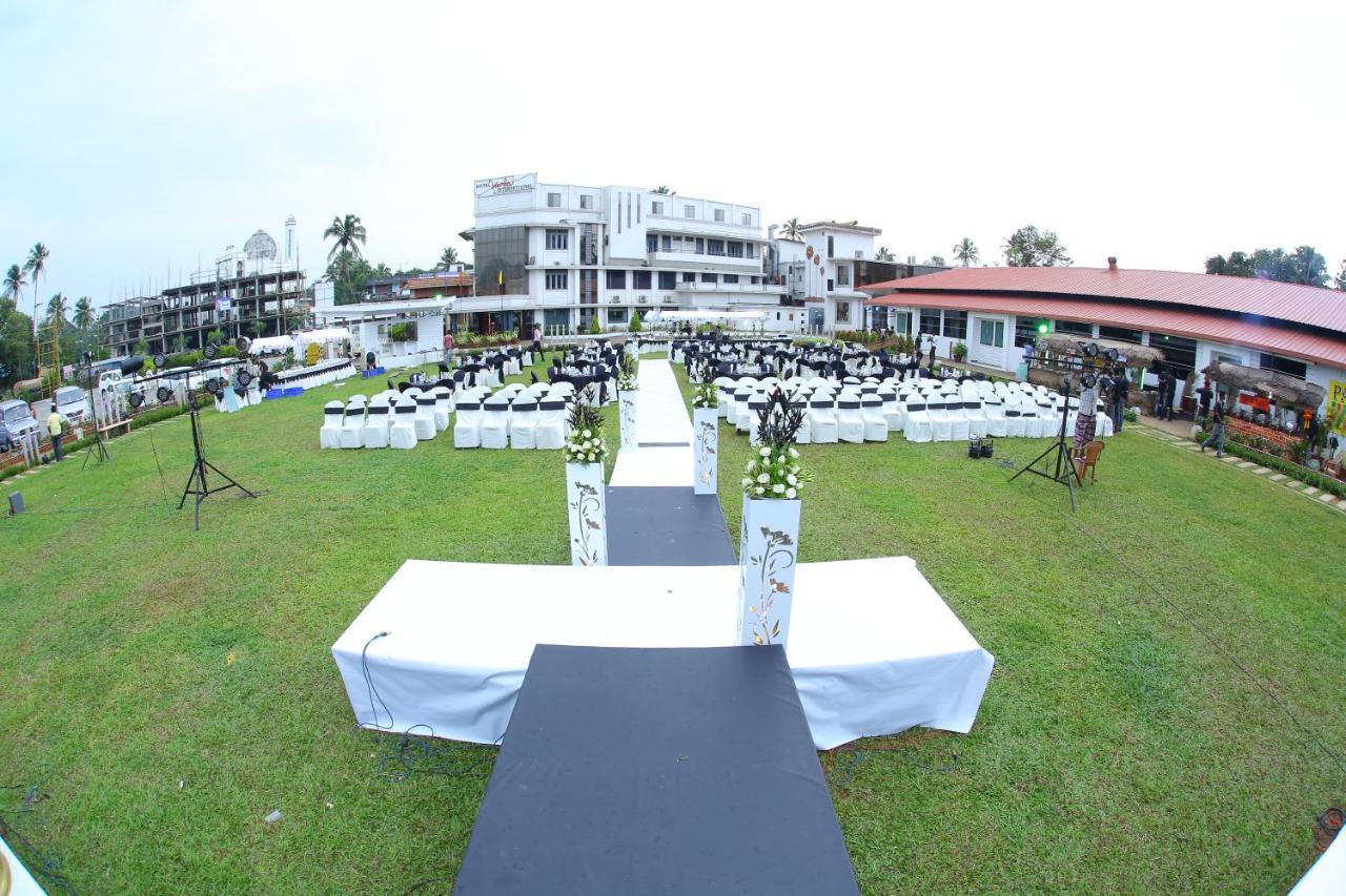 Hotel Merlin International Thrissur Exterior foto